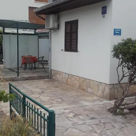 Rosanda 2 *